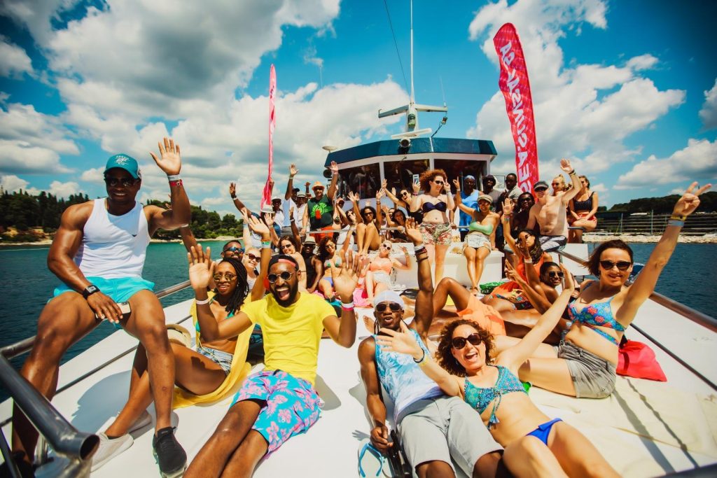 party boat gijon